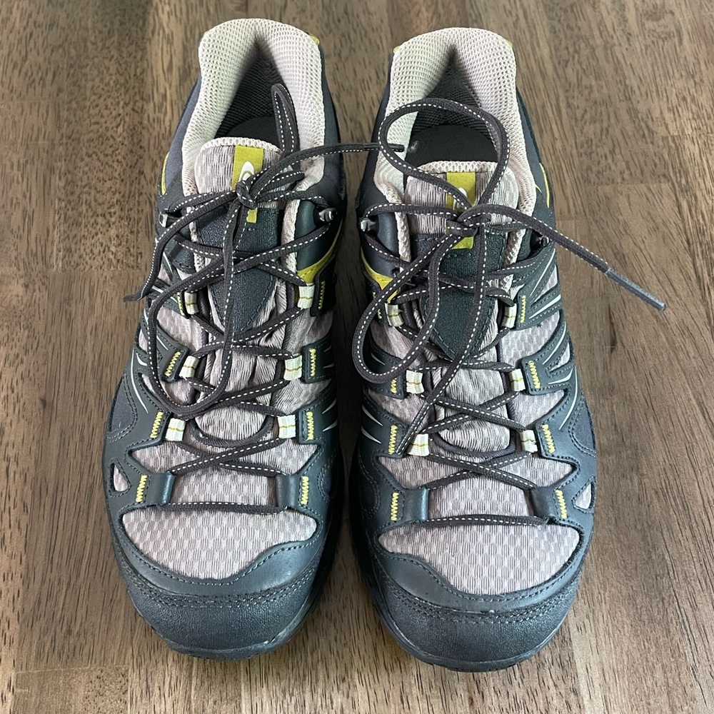 Salomon Hiking Shoes
